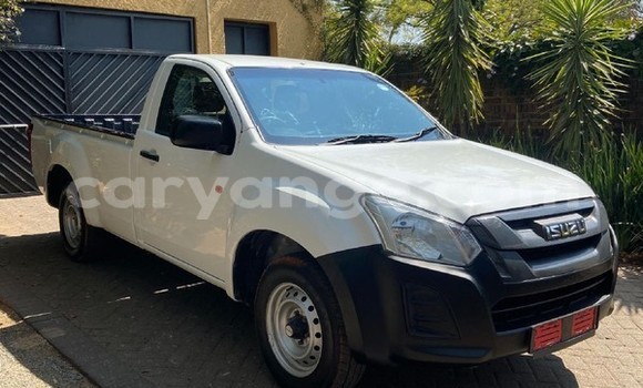 Buy Used Isuzu D–MAX White Car in Katima Mulilo in Caprivi Buy Used Isuzu D–MAX White Car in Katima Mulilo in Caprivi