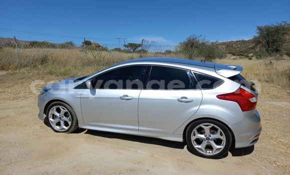 Acheter Occasion Voiture Ford Focus ST Autre à Windhoek, Namibie Acheter Occasion Voiture Ford Focus ST Autre à Windhoek, Namibie
