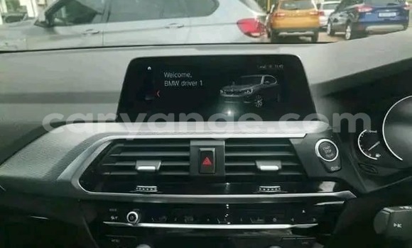 Acheter Occasion Voiture BMW X3 Gris à Windhoek, Namibie Acheter Occasion Voiture BMW X3 Gris à Windhoek, Namibie