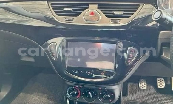 Acheter Occasion Voiture Opel Corsa Bleu à Windhoek, Namibie Acheter Occasion Voiture Opel Corsa Bleu à Windhoek, Namibie