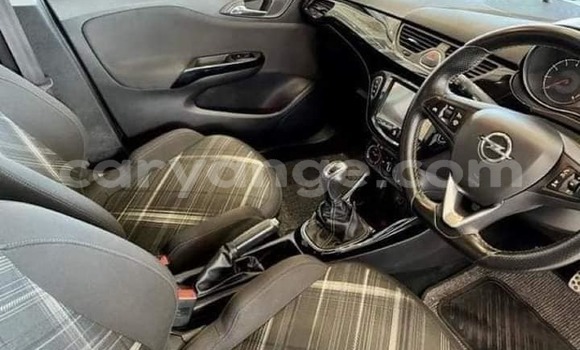 Acheter Occasion Voiture Opel Corsa Bleu à Windhoek, Namibie Acheter Occasion Voiture Opel Corsa Bleu à Windhoek, Namibie