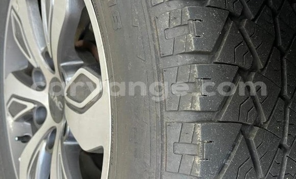 Acheter Occasion Voiture JAC S5 (Eagle) Noir à Windhoek, Namibie Acheter Occasion Voiture JAC S5 (Eagle) Noir à Windhoek, Namibie