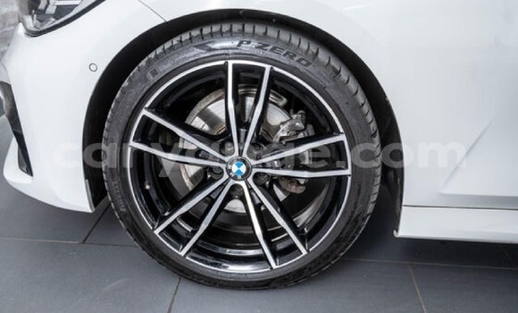 Acheter Occasion Voiture BMW 3–Series Blanc à Windhoek, Namibie Acheter Occasion Voiture BMW 3–Series Blanc à Windhoek, Namibie