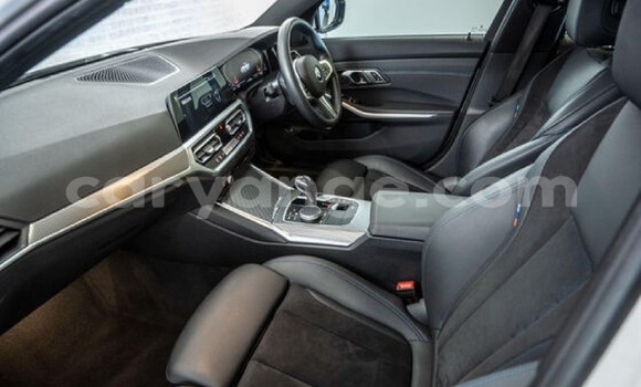 Acheter Occasion Voiture BMW 3–Series Blanc à Windhoek, Namibie Acheter Occasion Voiture BMW 3–Series Blanc à Windhoek, Namibie