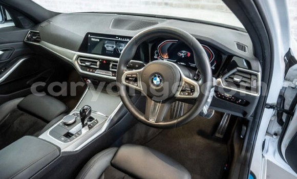 Acheter Occasion Voiture BMW 3–Series Blanc à Windhoek, Namibie Acheter Occasion Voiture BMW 3–Series Blanc à Windhoek, Namibie