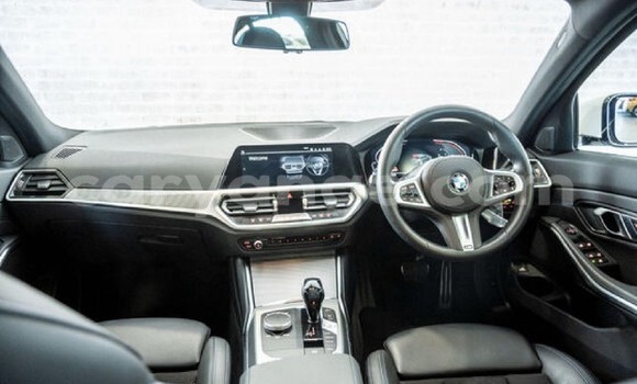 Acheter Occasion Voiture BMW 3–Series Blanc à Windhoek, Namibie Acheter Occasion Voiture BMW 3–Series Blanc à Windhoek, Namibie