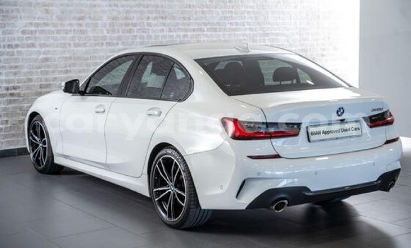 Acheter Occasion Voiture BMW 3–Series Blanc à Windhoek, Namibie Acheter Occasion Voiture BMW 3–Series Blanc à Windhoek, Namibie