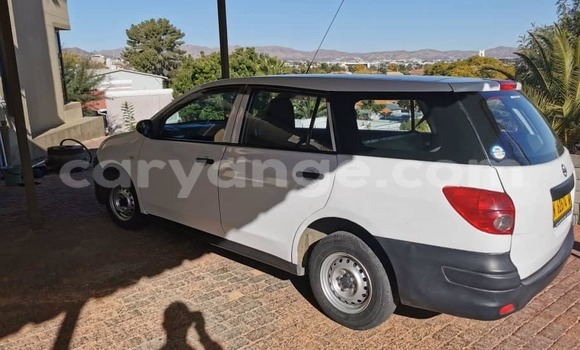 Acheter Occasion Voiture Nissan AD Blanc à Windhoek, Namibie Acheter Occasion Voiture Nissan AD Blanc à Windhoek, Namibie