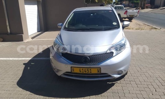 Acheter Occasion Voiture Nissan Note Gris à Windhoek, Namibie
