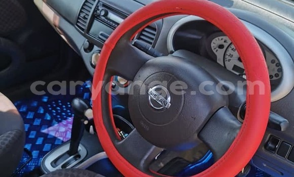 Acheter Occasion Voiture Nissan March Rouge à Windhoek, Namibie Acheter Occasion Voiture Nissan March Rouge à Windhoek, Namibie