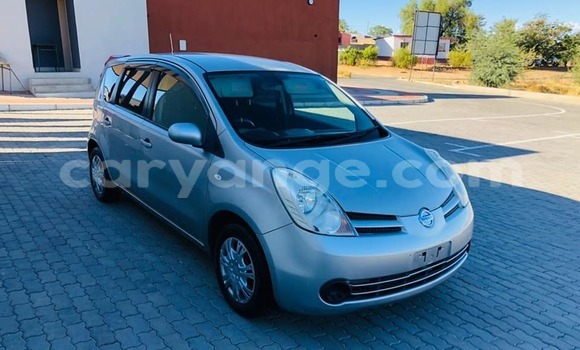 Acheter Occasion Voiture Nissan Note Gris à Windhoek, Namibie