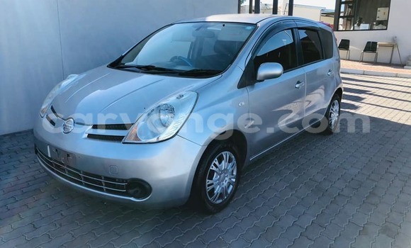 Acheter Occasion Voiture Nissan Note Gris à Windhoek, Namibie Acheter Occasion Voiture Nissan Note Gris à Windhoek, Namibie