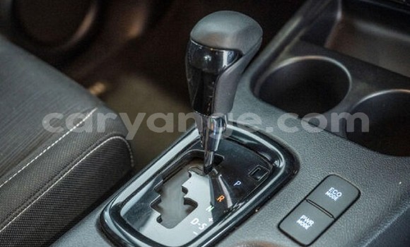 Acheter Occasion Voiture Toyota Hilux Blanc à Rundu, Namibie Acheter Occasion Voiture Toyota Hilux Blanc à Rundu, Namibie