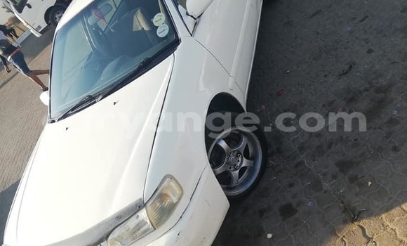 Acheter Occasion Voiture Toyota Corolla Blanc à Windhoek, Namibie Acheter Occasion Voiture Toyota Corolla Blanc à Windhoek, Namibie