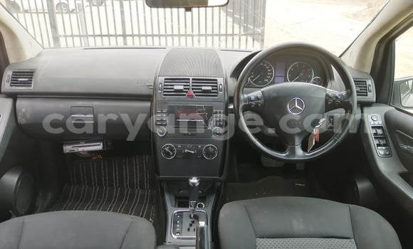 Acheter Occasion Voiture Mercedes-Benz A–Class Marron à Windhoek, Namibie Acheter Occasion Voiture Mercedes-Benz A–Class Marron à Windhoek, Namibie