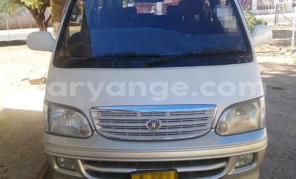 Acheter Occasion Voiture Toyota Hi Ace Gris à Windhoek, Namibie Acheter Occasion Voiture Toyota Hi Ace Gris à Windhoek, Namibie