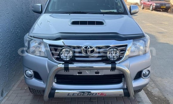 Acheter Occasion Voiture Toyota Hilux Gris à Windhoek, Namibie Acheter Occasion Voiture Toyota Hilux Gris à Windhoek, Namibie