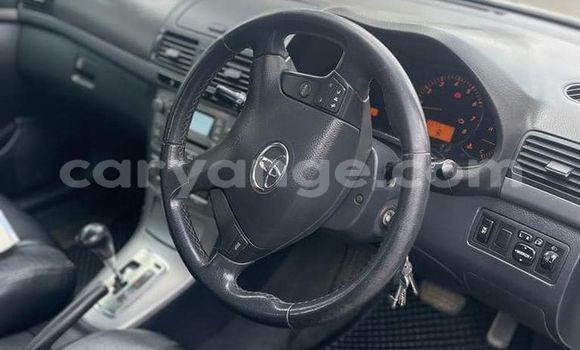 Acheter Occasion Voiture Toyota Avensis Gris à Arandis, Kunene Acheter Occasion Voiture Toyota Avensis Gris à Arandis, Kunene