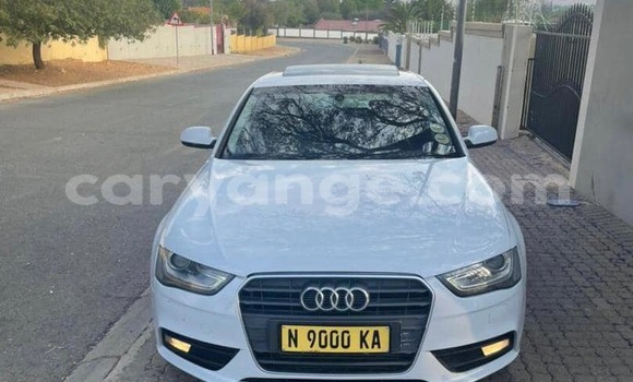 Acheter Occasion Voiture Audi A4 Blanc à Arandis, Kunene Acheter Occasion Voiture Audi A4 Blanc à Arandis, Kunene