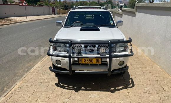 Acheter Occasion Voiture Nissan Hardbody Blanc à Arandis, Kunene Acheter Occasion Voiture Nissan Hardbody Blanc à Arandis, Kunene