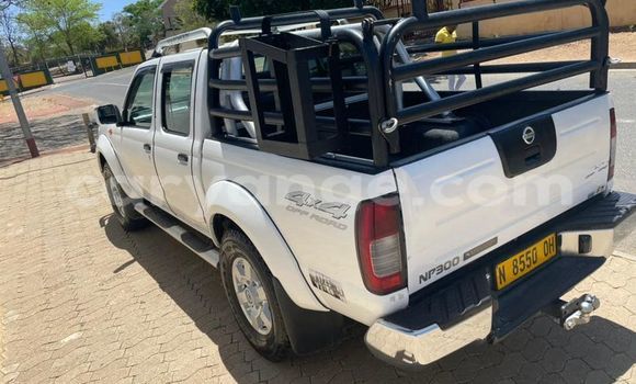 Acheter Occasion Voiture Nissan Hardbody Blanc à Arandis, Kunene Acheter Occasion Voiture Nissan Hardbody Blanc à Arandis, Kunene