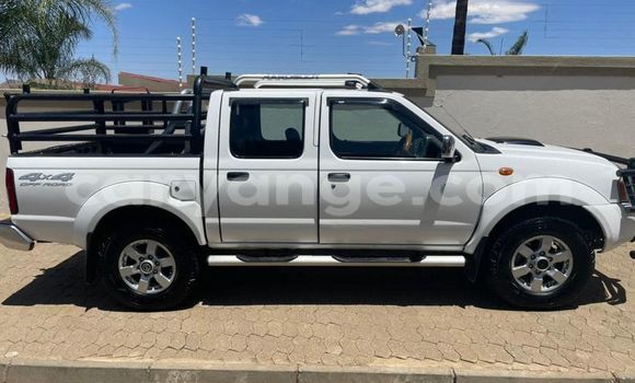 Acheter Occasion Voiture Nissan Hardbody Blanc à Arandis, Kunene Acheter Occasion Voiture Nissan Hardbody Blanc à Arandis, Kunene