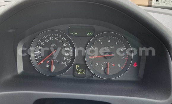 Acheter Occasion Voiture Volvo V50 Gris à Windhoek, Namibie Acheter Occasion Voiture Volvo V50 Gris à Windhoek, Namibie