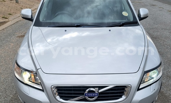 Acheter Occasion Voiture Volvo V50 Gris à Windhoek, Namibie Acheter Occasion Voiture Volvo V50 Gris à Windhoek, Namibie