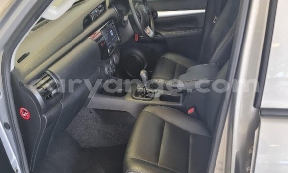 Buy Used Toyota Hilux Silver Car in Windhoek in Namibia Buy Used Toyota Hilux Silver Car in Windhoek in Namibia