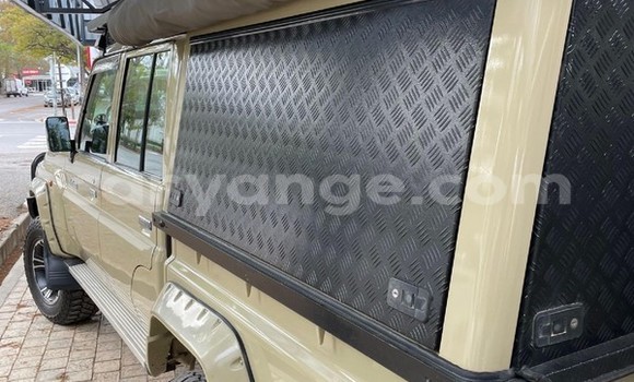 Buy Used Toyota Hilux Beige Car in Windhoek in Namibia Buy Used Toyota Hilux Beige Car in Windhoek in Namibia