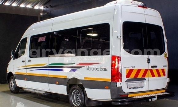 Buy Used Mercedes‒Benz Sprinter White Truck in Windhoek in Namibia Buy Used Mercedes‒Benz Sprinter White Truck in Windhoek in Namibia