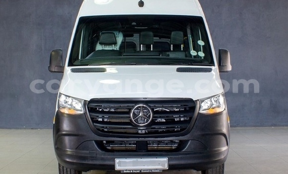 Buy Used Mercedes‒Benz Sprinter White Truck in Windhoek in Namibia Buy Used Mercedes‒Benz Sprinter White Truck in Windhoek in Namibia