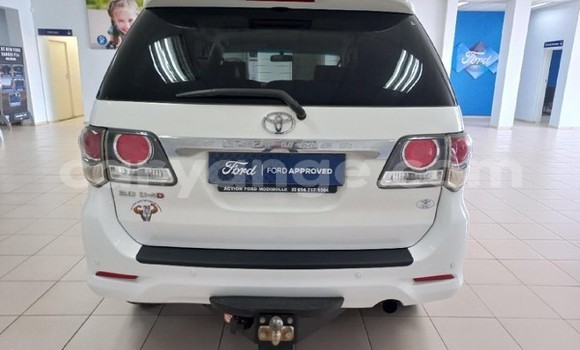 Buy Used Toyota Fortuner White Car in Windhoek in Namibia Buy Used Toyota Fortuner White Car in Windhoek in Namibia