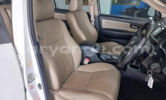 Buy Used Toyota Fortuner White Car in Windhoek in Namibia Buy Used Toyota Fortuner White Car in Windhoek in Namibia