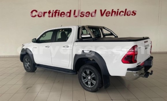 Buy Used Toyota Hilux White Car in Windhoek in Namibia Buy Used Toyota Hilux White Car in Windhoek in Namibia