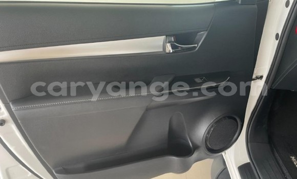 Buy Used Toyota Hilux White Car in Windhoek in Namibia Buy Used Toyota Hilux White Car in Windhoek in Namibia