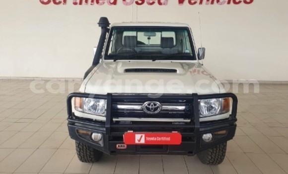 Buy Used Toyota Land Cruiser White Car in Windhoek in Namibia Buy Used Toyota Land Cruiser White Car in Windhoek in Namibia