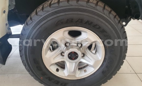 Buy Used Toyota Land Cruiser White Car in Windhoek in Namibia Buy Used Toyota Land Cruiser White Car in Windhoek in Namibia