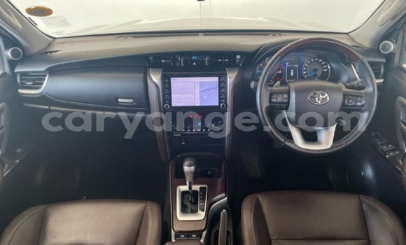 Buy Used Toyota Fortuner White Car in Walvis Bay in Namibia Buy Used Toyota Fortuner White Car in Walvis Bay in Namibia