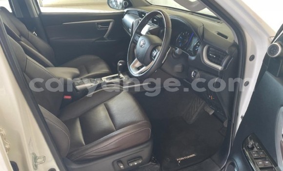 Buy Used Toyota Fortuner White Car in Walvis Bay in Namibia Buy Used Toyota Fortuner White Car in Walvis Bay in Namibia