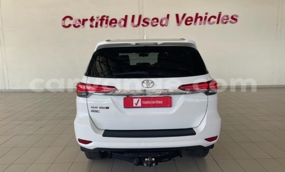 Buy Used Toyota Fortuner White Car in Walvis Bay in Namibia Buy Used Toyota Fortuner White Car in Walvis Bay in Namibia