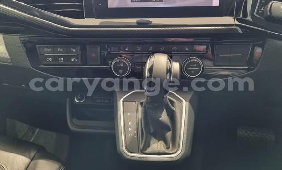 Buy Used Volkswagen Caravelle White Car in Windhoek in Namibia Buy Used Volkswagen Caravelle White Car in Windhoek in Namibia