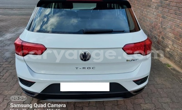Buy Used Volkswagen Tiguan White Car in Windhoek in Namibia Buy Used Volkswagen Tiguan White Car in Windhoek in Namibia
