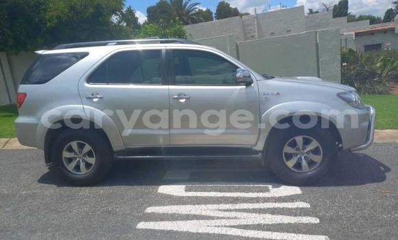 Buy Used Toyota Fortuner White Car in Windhoek in Namibia Buy Used Toyota Fortuner White Car in Windhoek in Namibia