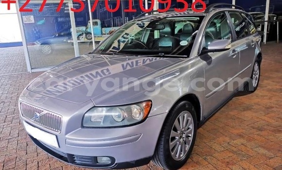 Buy Used Volvo V50 Other Car in Windhoek in Namibia