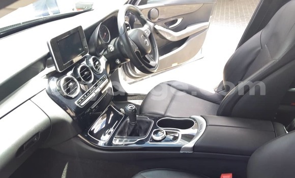 Acheter Occasion Voiture Mercedes-Benz C–Class Autre à Windhoek, Namibie Acheter Occasion Voiture Mercedes-Benz C–Class Autre à Windhoek, Namibie