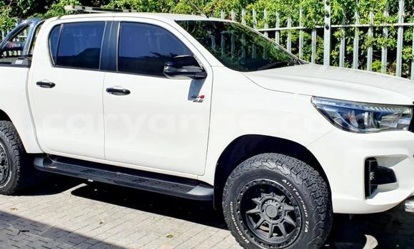 Acheter Occasion Voiture Toyota Hilux Blanc à Gobabis, Omaheke Acheter Occasion Voiture Toyota Hilux Blanc à Gobabis, Omaheke