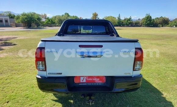 Buy Used Toyota Hilux White Car in Windhoek in Namibia Buy Used Toyota Hilux White Car in Windhoek in Namibia
