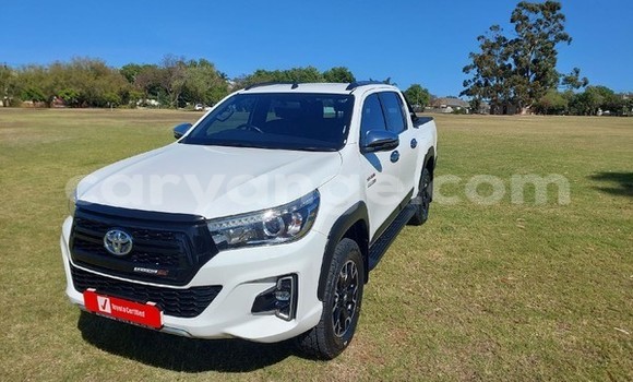 Buy Used Toyota Hilux White Car in Windhoek in Namibia Buy Used Toyota Hilux White Car in Windhoek in Namibia
