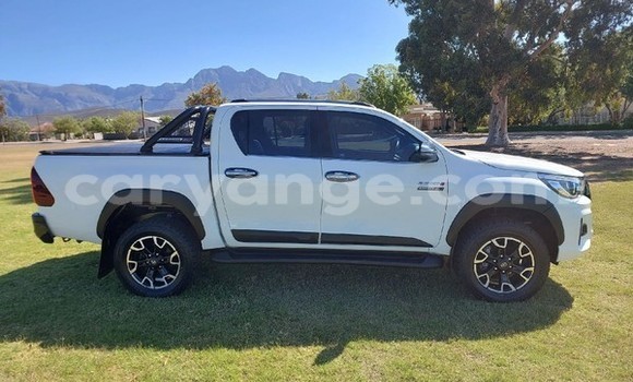 Buy Used Toyota Hilux White Car in Windhoek in Namibia Buy Used Toyota Hilux White Car in Windhoek in Namibia